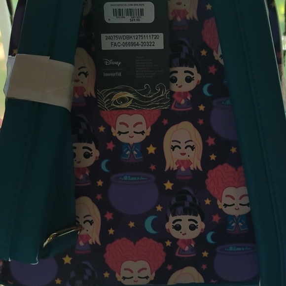 Hocus pocus Loungefly NWT - Picture 3 of 5